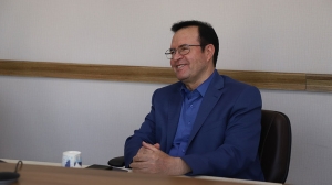 گفت‌وگو با رئیس هیئت‌ مدیره پرداخت‌الکترونیک سداد درباره برنامه‌ها و چالش‌های شرکت / پروژه‌هایی برای افزایش سهم بازار