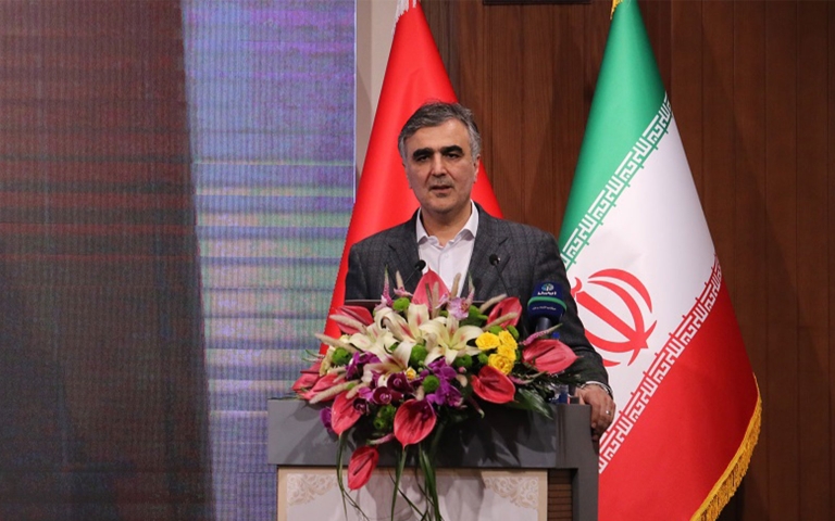 رئیس‌کل بانک مرکزی تأکید کرد / افزایش به‌کارگیری ابزارهای نوین و غیرحضوری در راستای جلب رضایت مردم